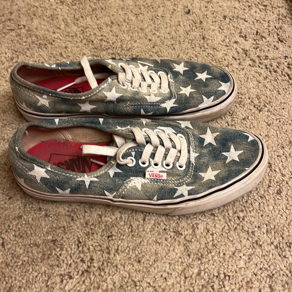 Vans Blue Star-Patterned Sneakers